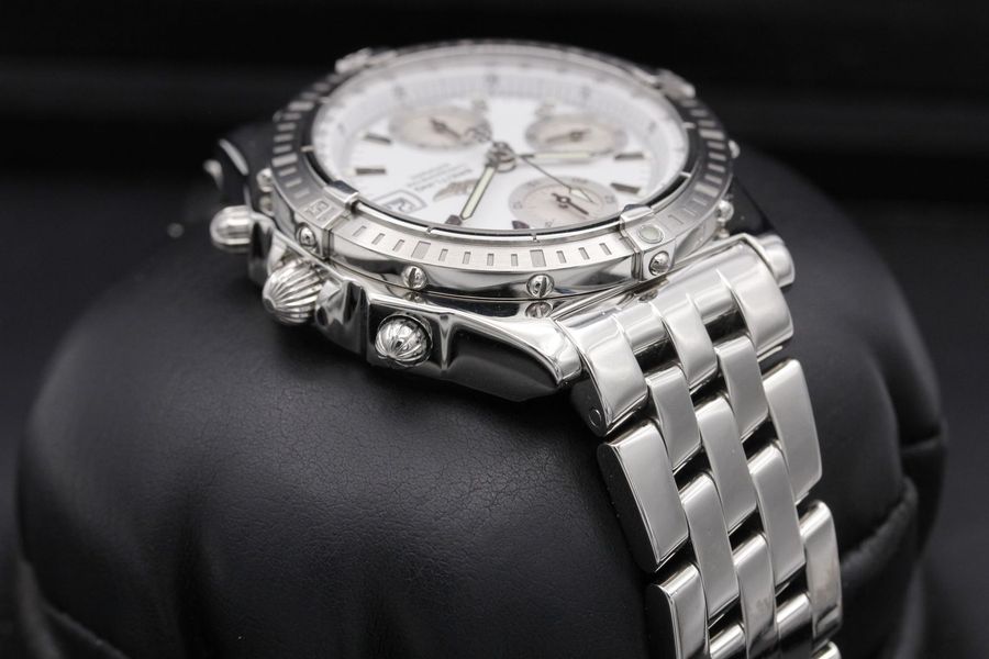 Breitling Chronomat A13352